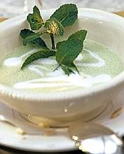 Crema di piselli alla menta